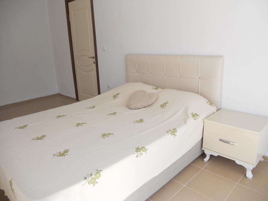 Doa Apartments 쿠사다시 객실 사진